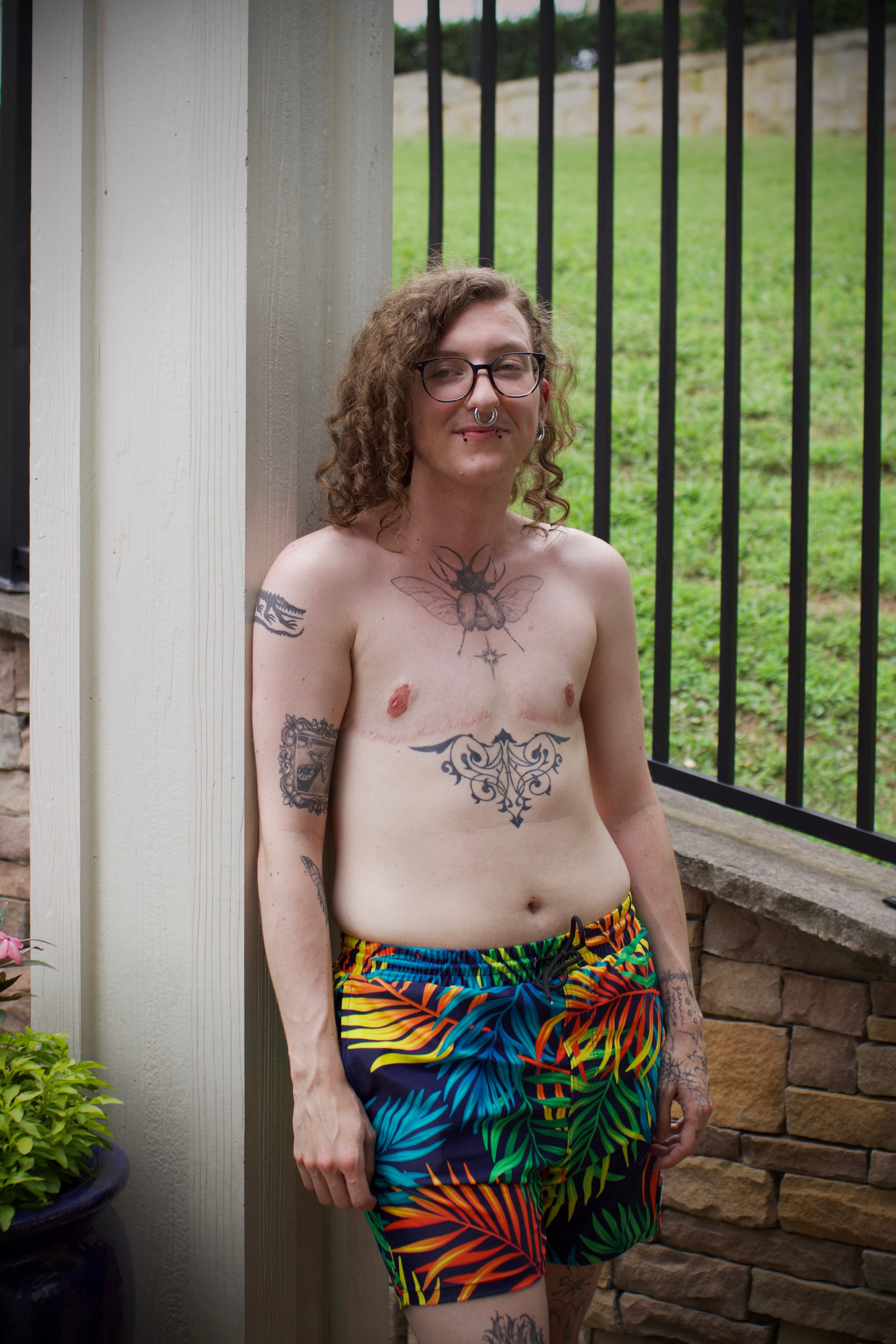 TROPICAL PACKING SWIM TRUNKS